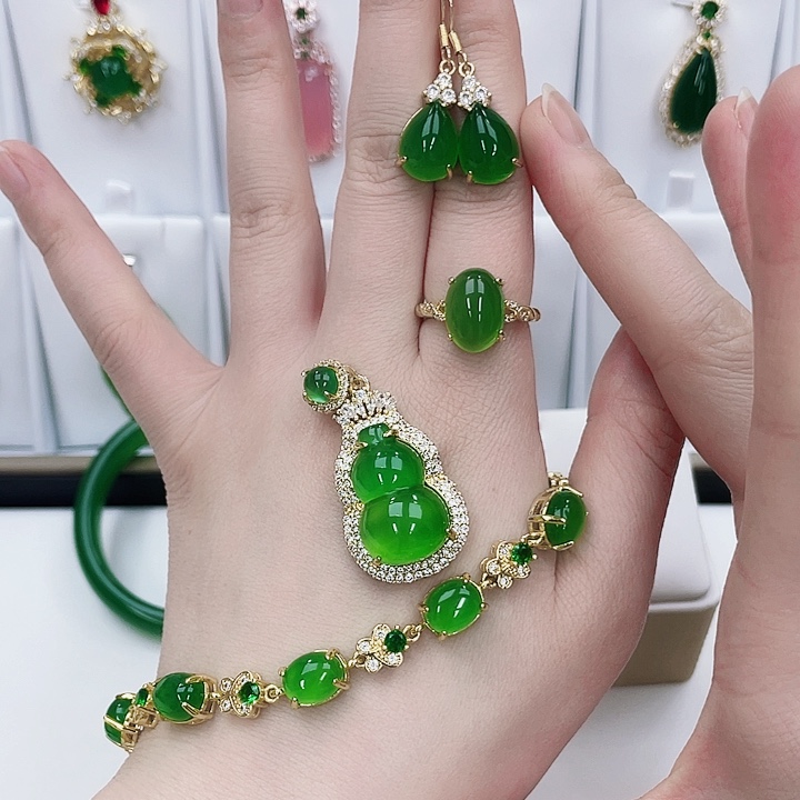 玛瑙/玉髓颈饰合金首饰