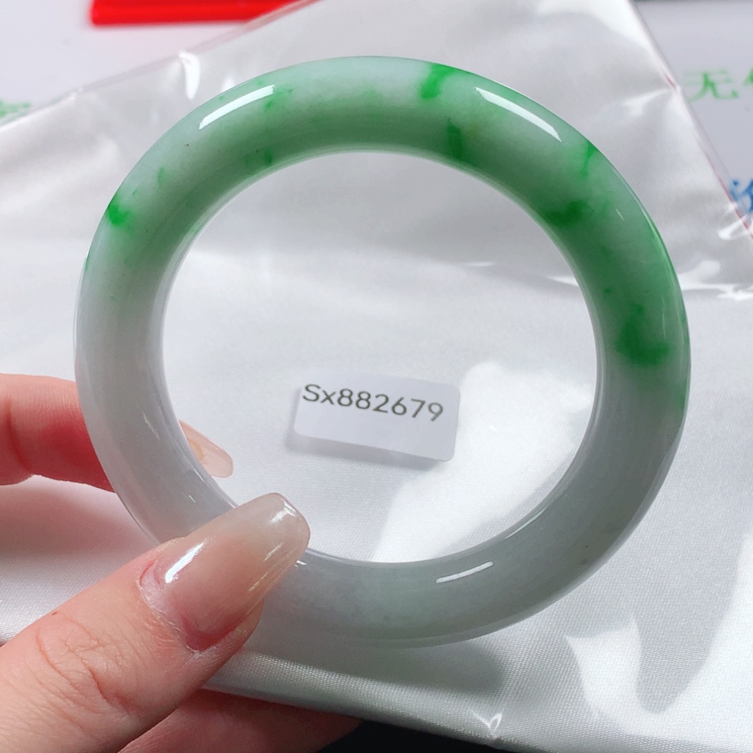 未镶嵌手镯（圆镯）翡翠天然翡翠手镯sx882679