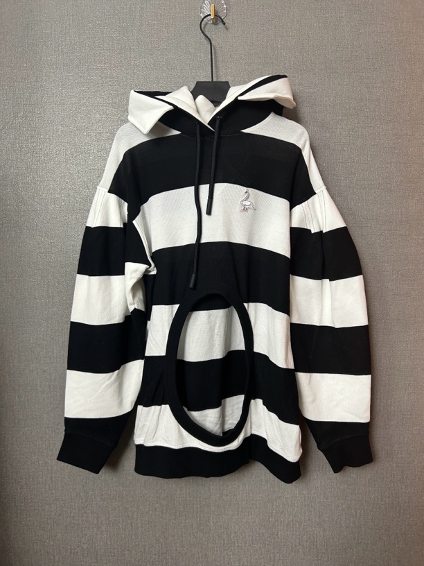 95新 BURBERRY/博柏利 Burberry黑白条纹连帽卫衣95新