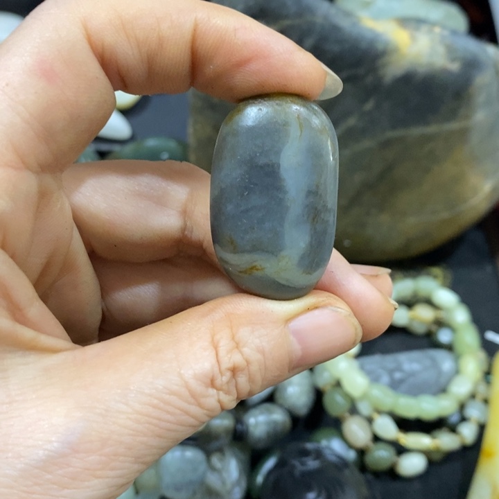 未镶嵌和田玉（糖玉）挂件