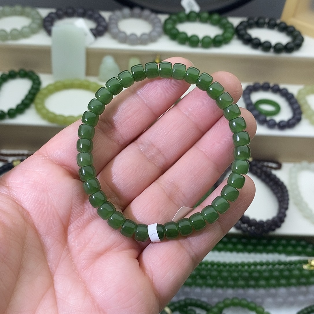 和田玉未镶嵌手链