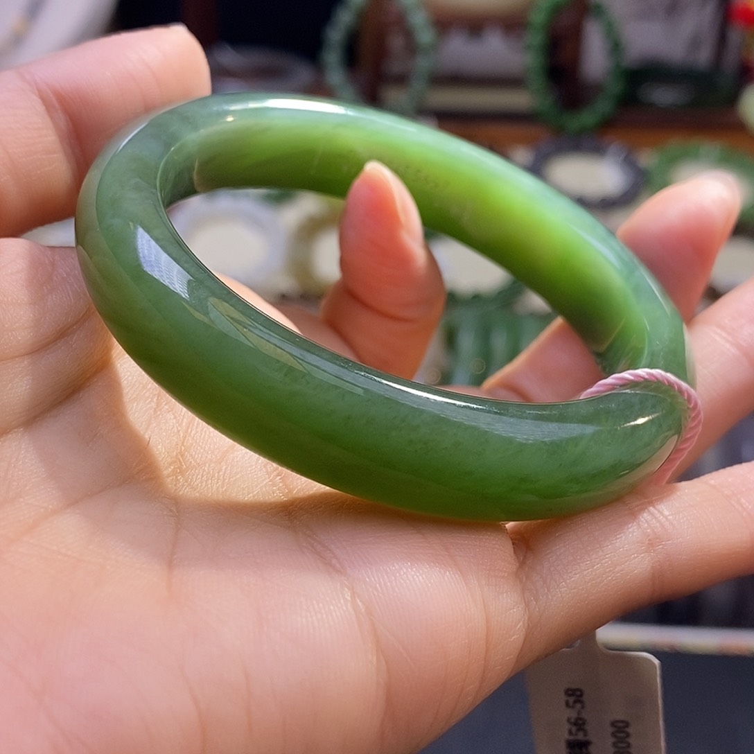 颈饰未镶嵌和田玉毕业级老坑料碧玉猫眼手镯57