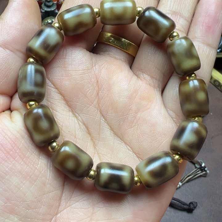 泥塑哇哈哈哈哈哈哈