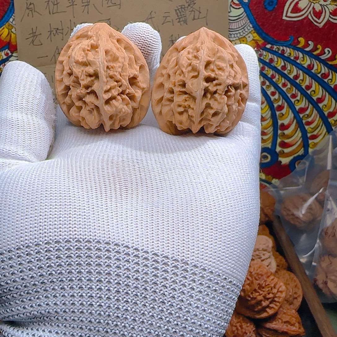 文玩核桃吊坠承德粗筋