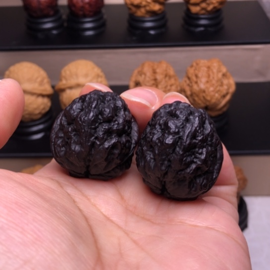 文玩核桃把件血舍利地闷29