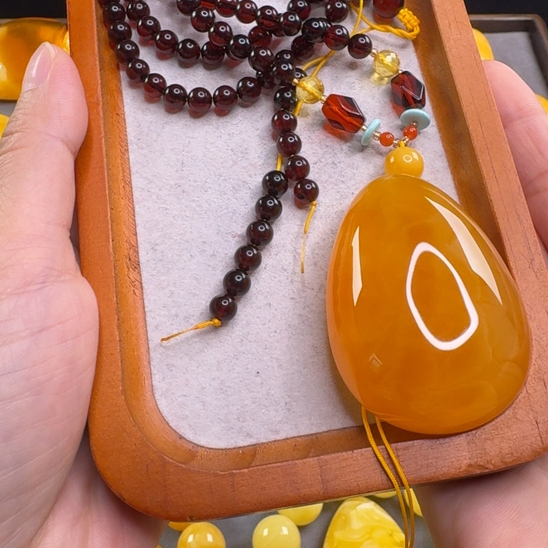 蜜蜡毛衣链未镶嵌北****备