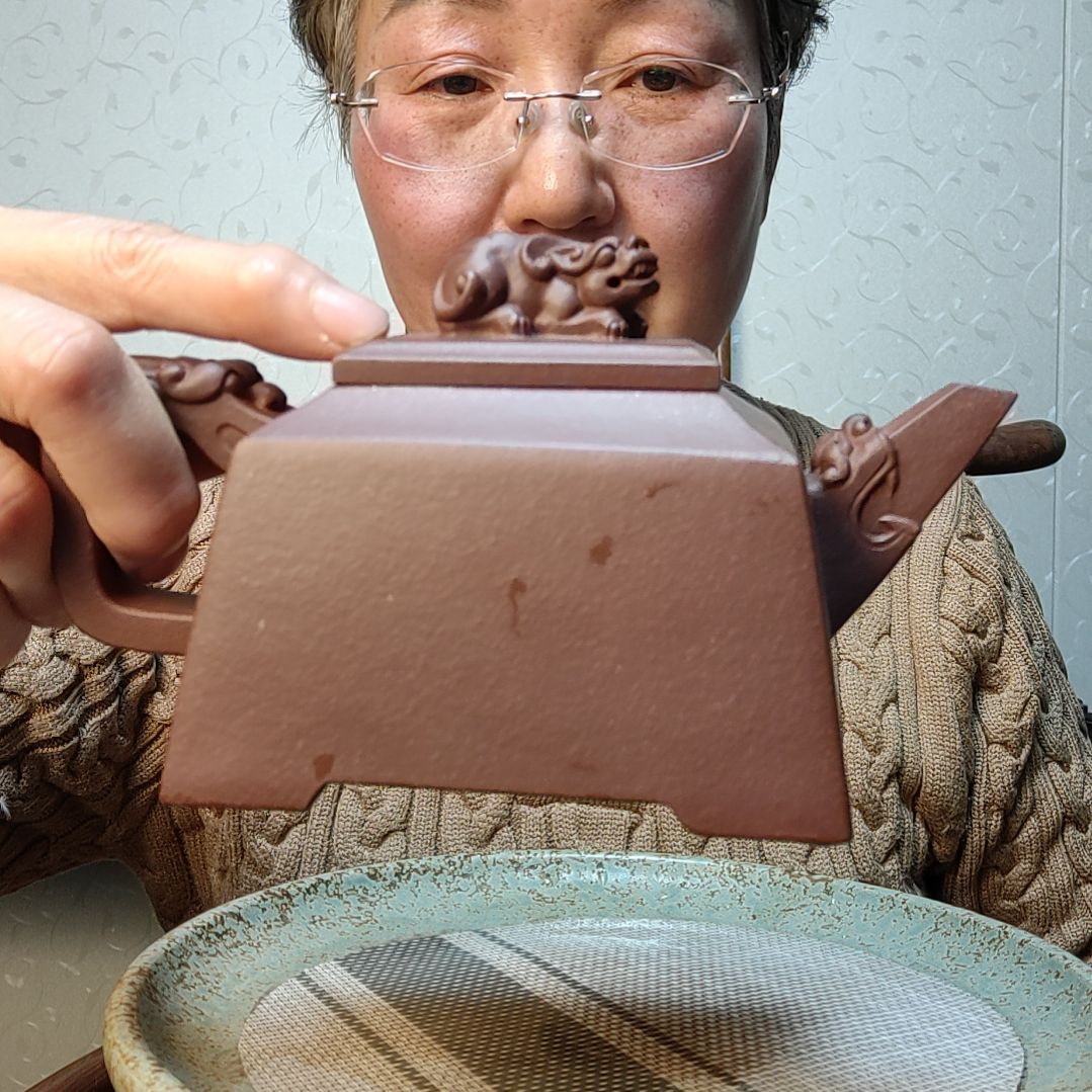 紫砂茶壶底四方祥龙400