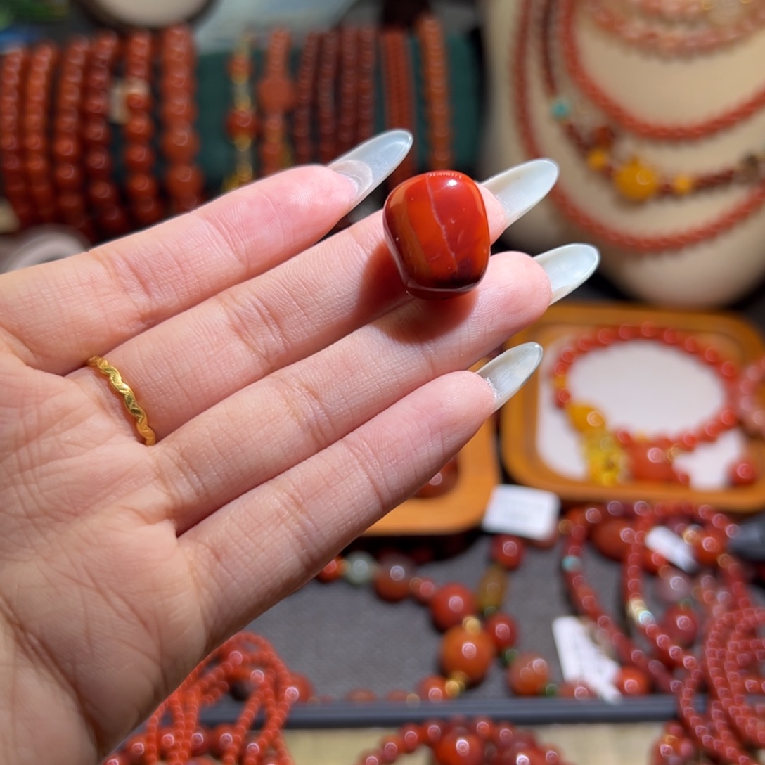 南红玛瑙未镶嵌手串14mm