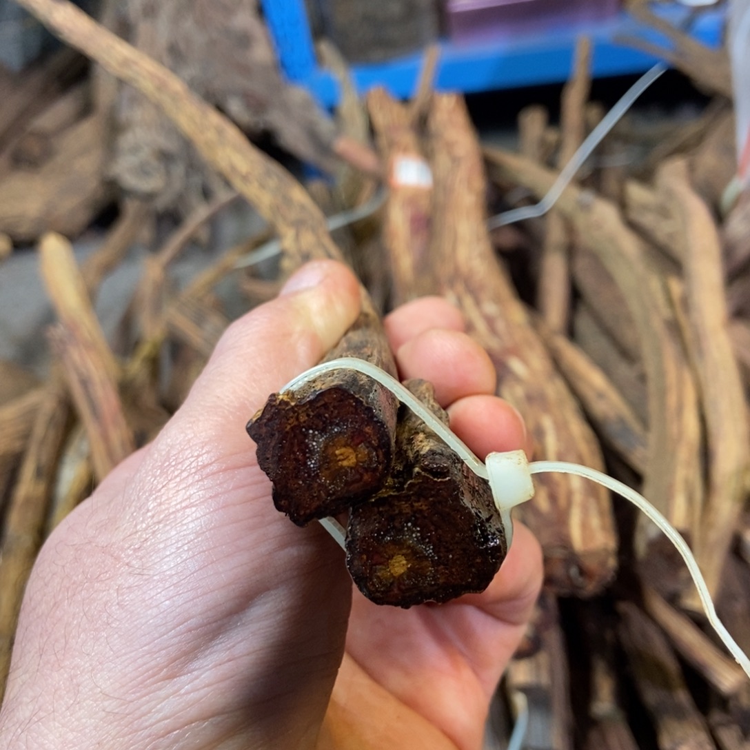 小***淞海南大叶帝王香1.2老型香粉