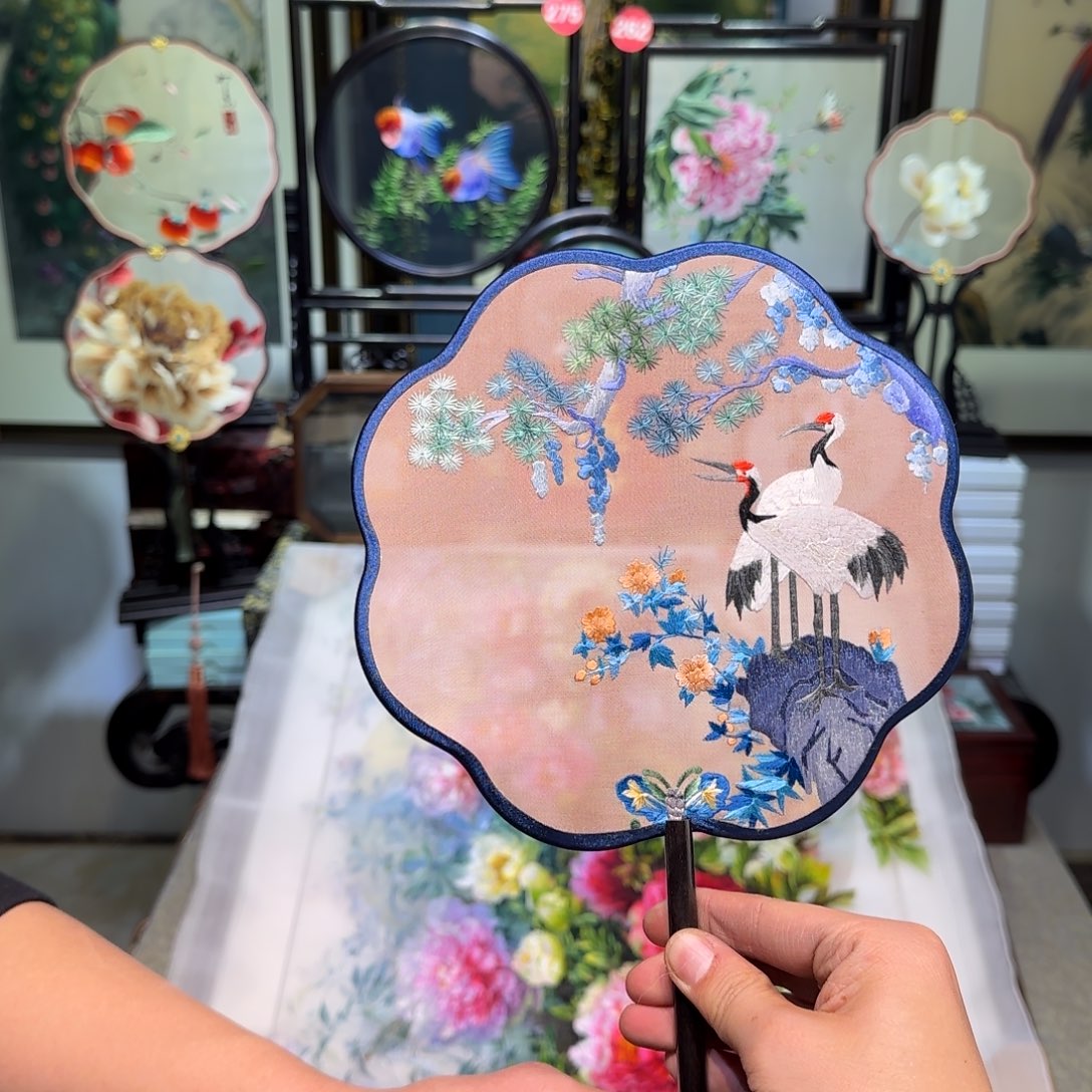 刺绣刺绣工艺精湛