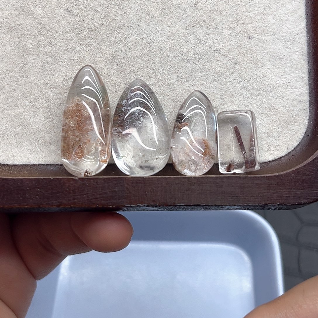 珠宝半成品水晶未镶嵌19 幽灵水滴、红铜发方块（四颗）