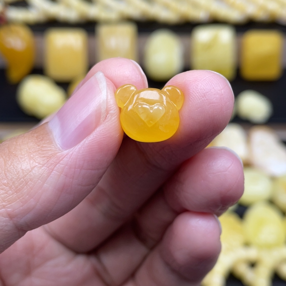 琥珀未镶嵌裸石琥珀蜜蜡