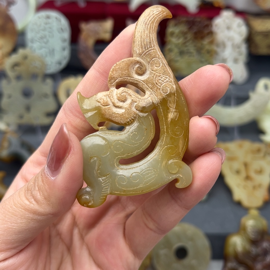 和田玉未镶嵌颈饰鉴古藏珍鉴古藏珍