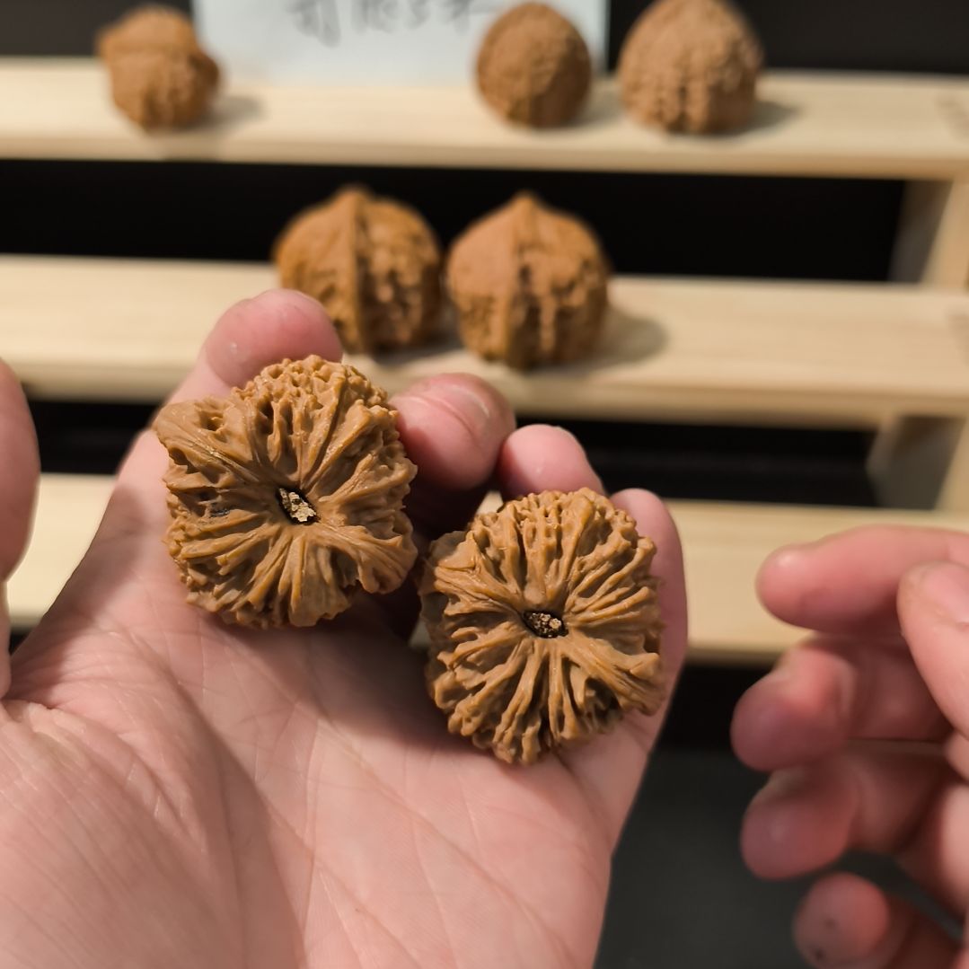 文玩核桃吊坠38南疆