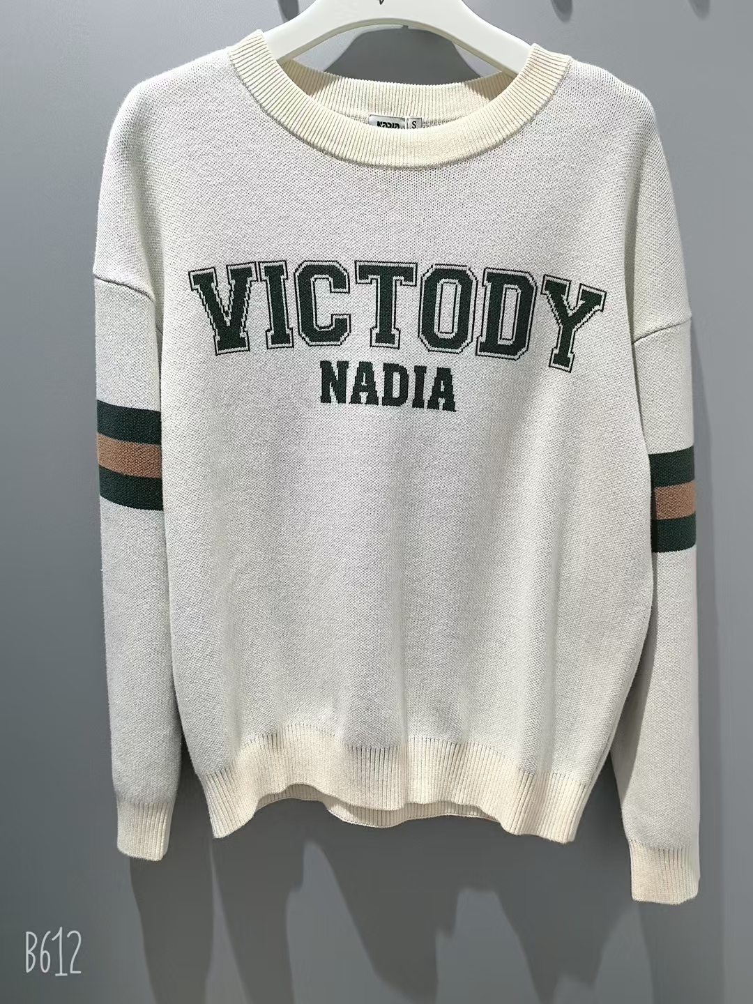 秋冬针织针织衫提花拉毛圆领毛衣打底衫休闲白色