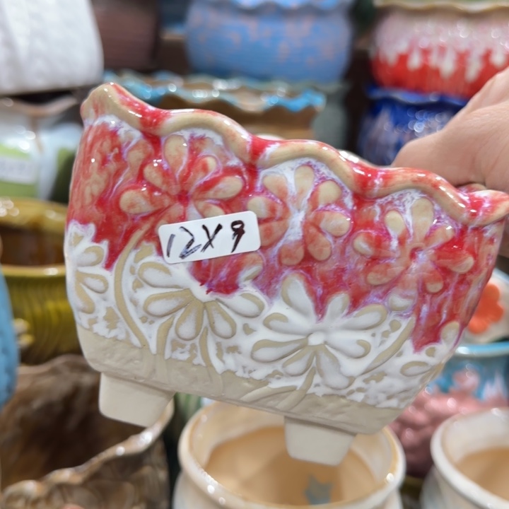 凑9块包邮，有孔花盆