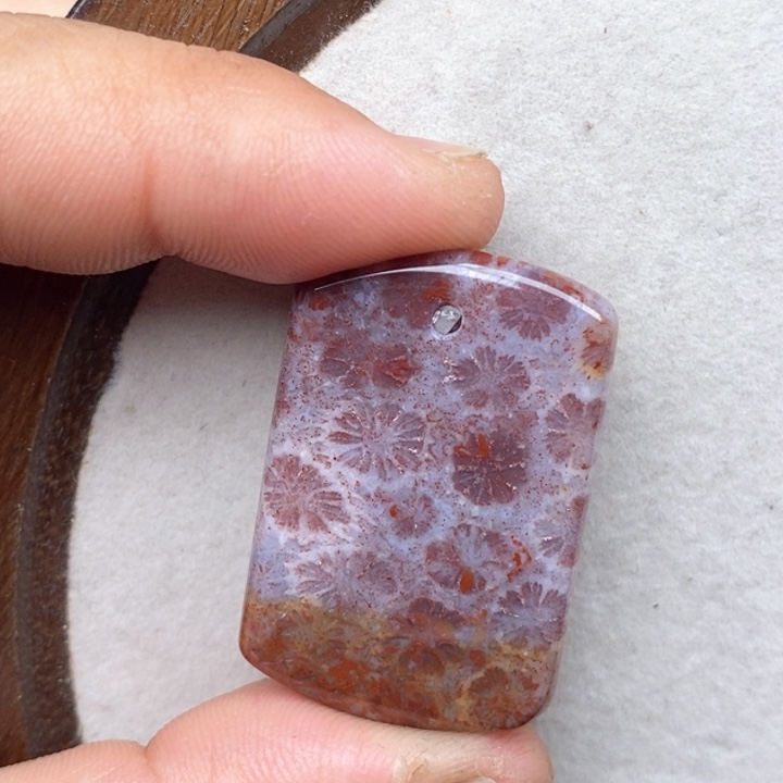 硅化珊瑚（珊瑚玉）手镯未镶嵌