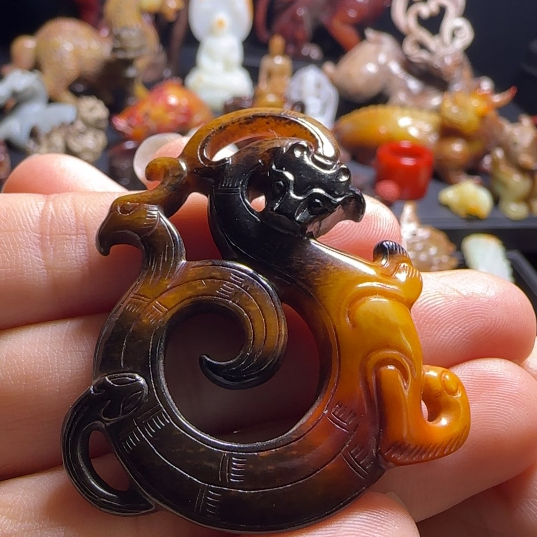 和田玉颈饰未镶嵌