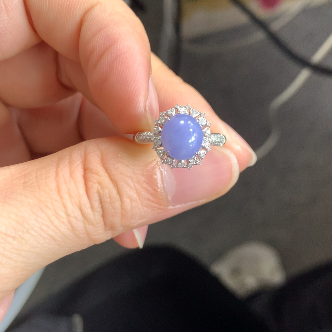 翡翠戒指18K金镶嵌翡翠