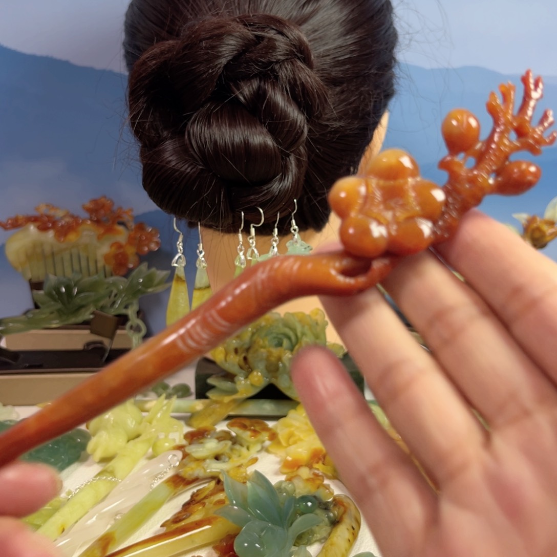 石***）蛇纹石玉未镶嵌发饰