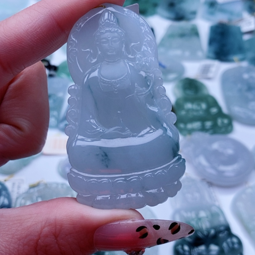 【闪购商品】颈饰未镶嵌翡翠邮***亮