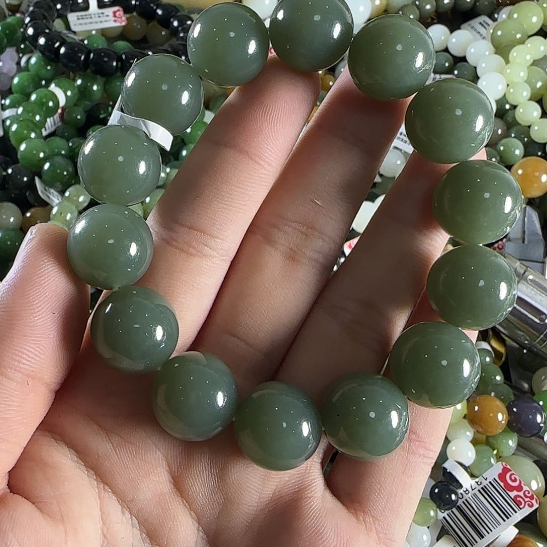 和田玉手链未镶嵌129