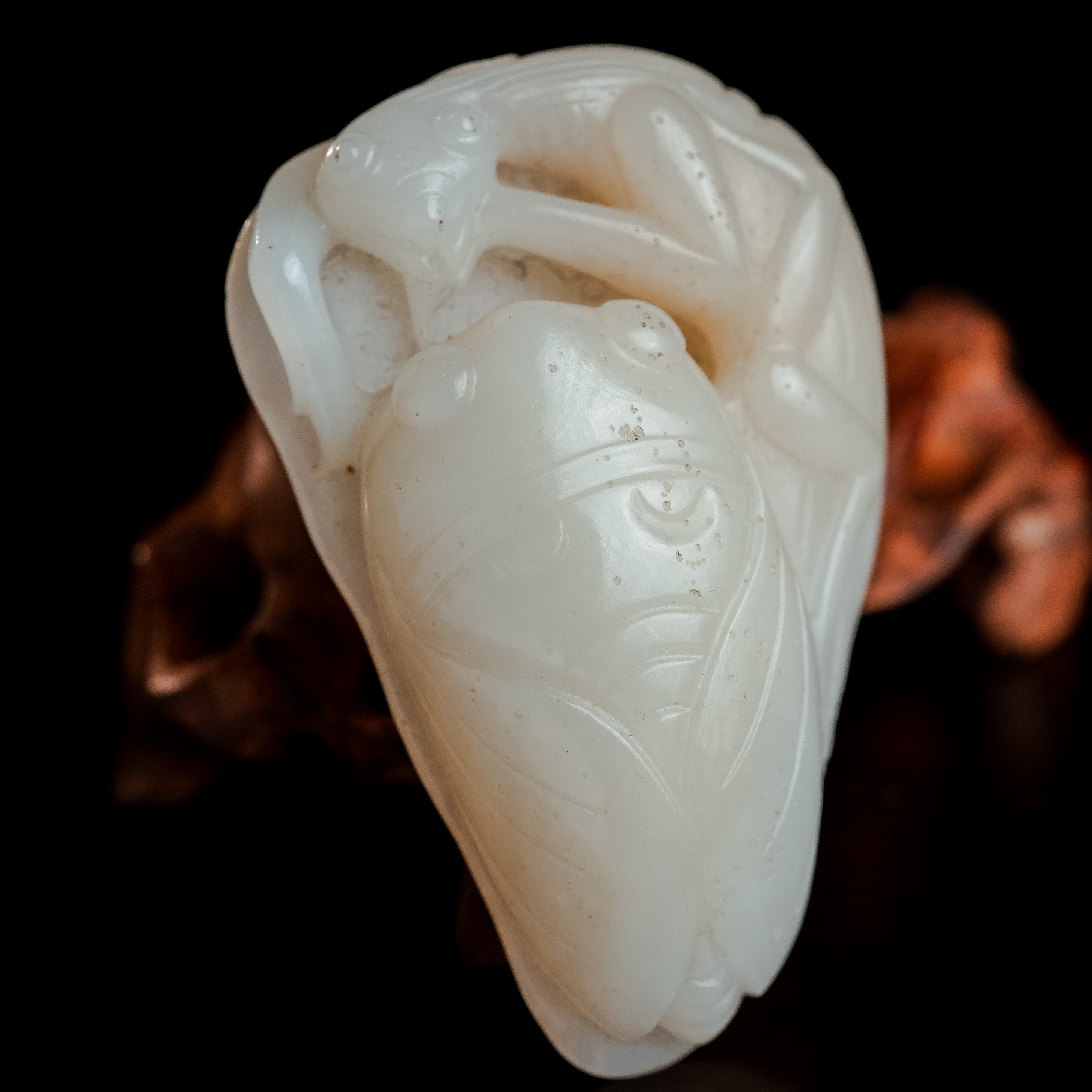 清代和田玉螳螂捕蝉