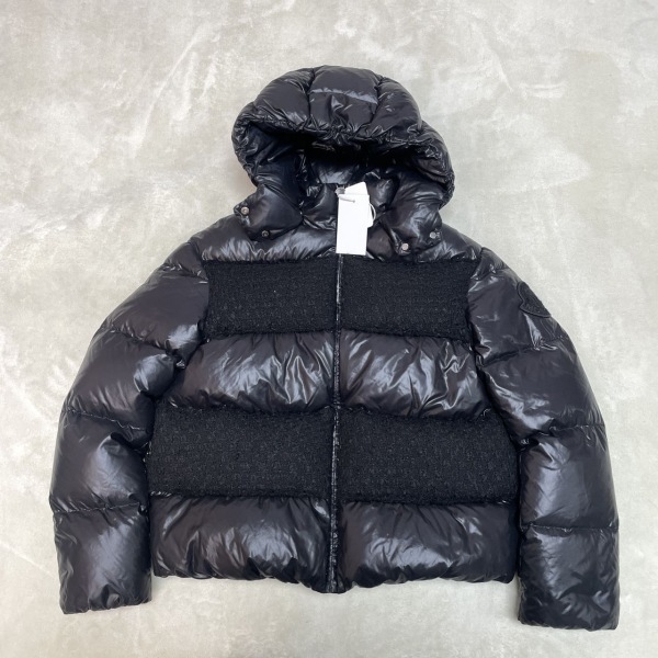 妃鱼/盟可睐/尼龙/羽绒服/99新/M一二七