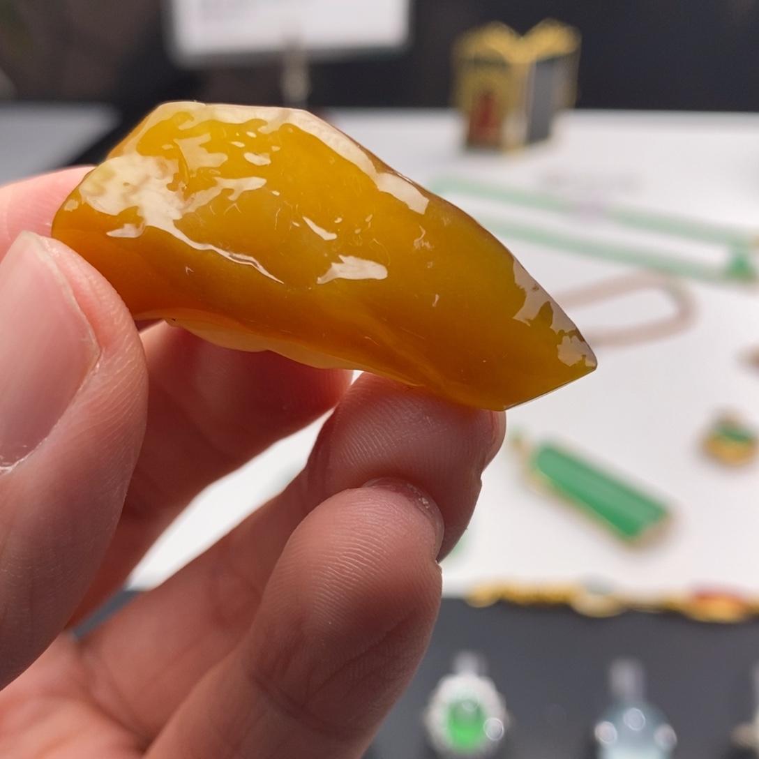 定制翡翠未镶嵌包工