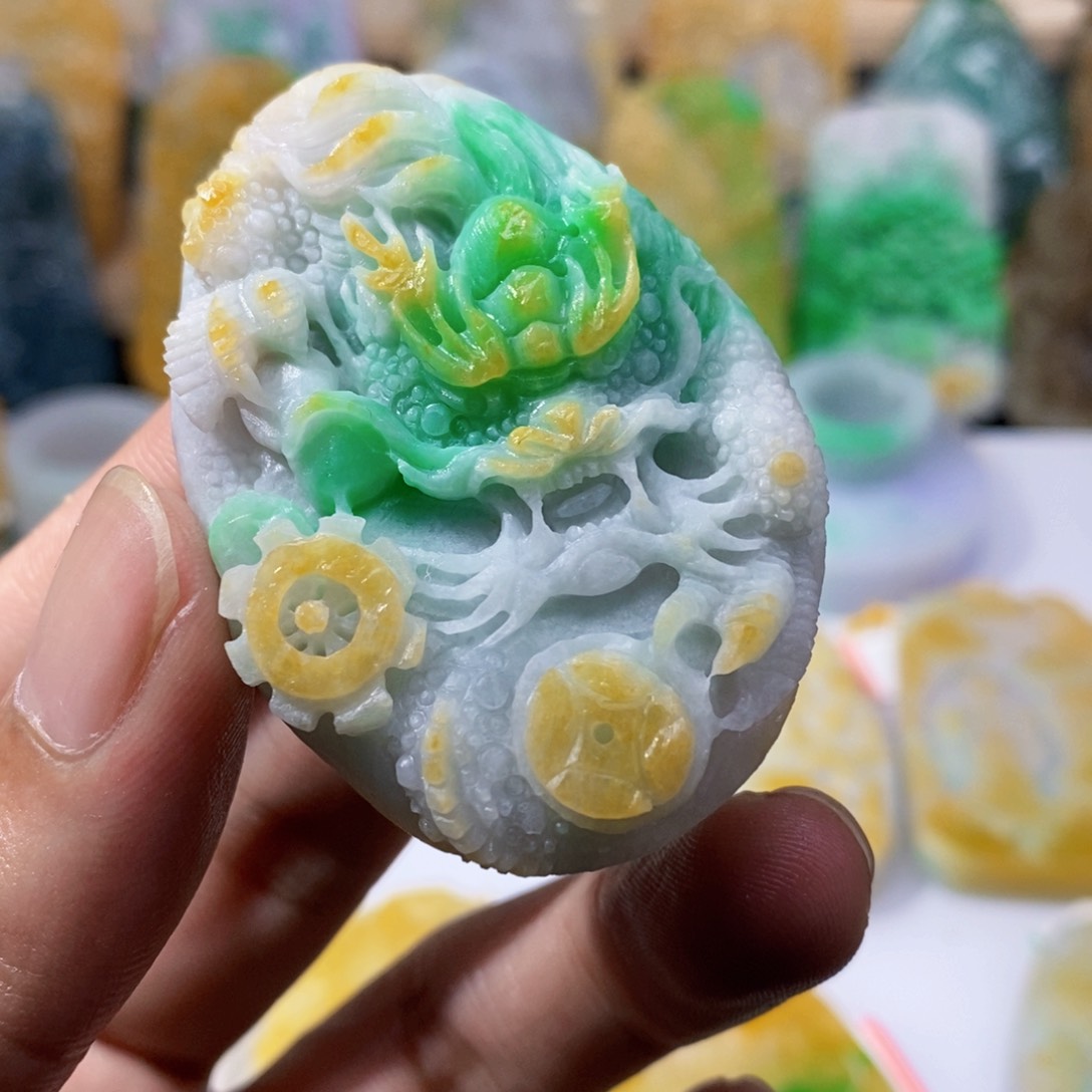 定制翡翠未镶嵌天然翡翠A货