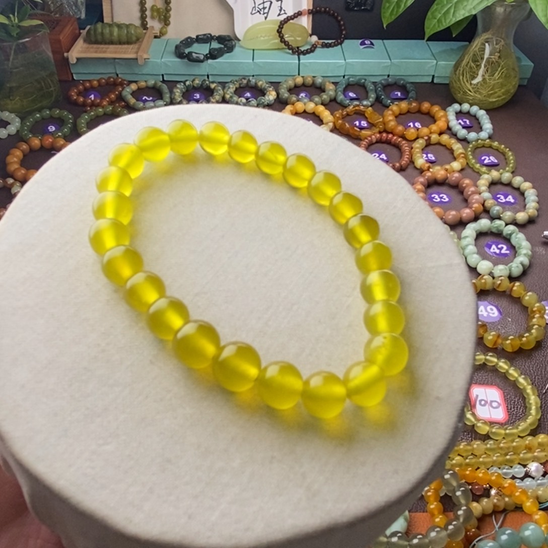 蛇纹石玉手串未镶嵌