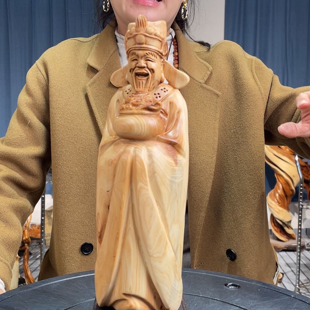 柏木（崖柏）随型艺术根雕