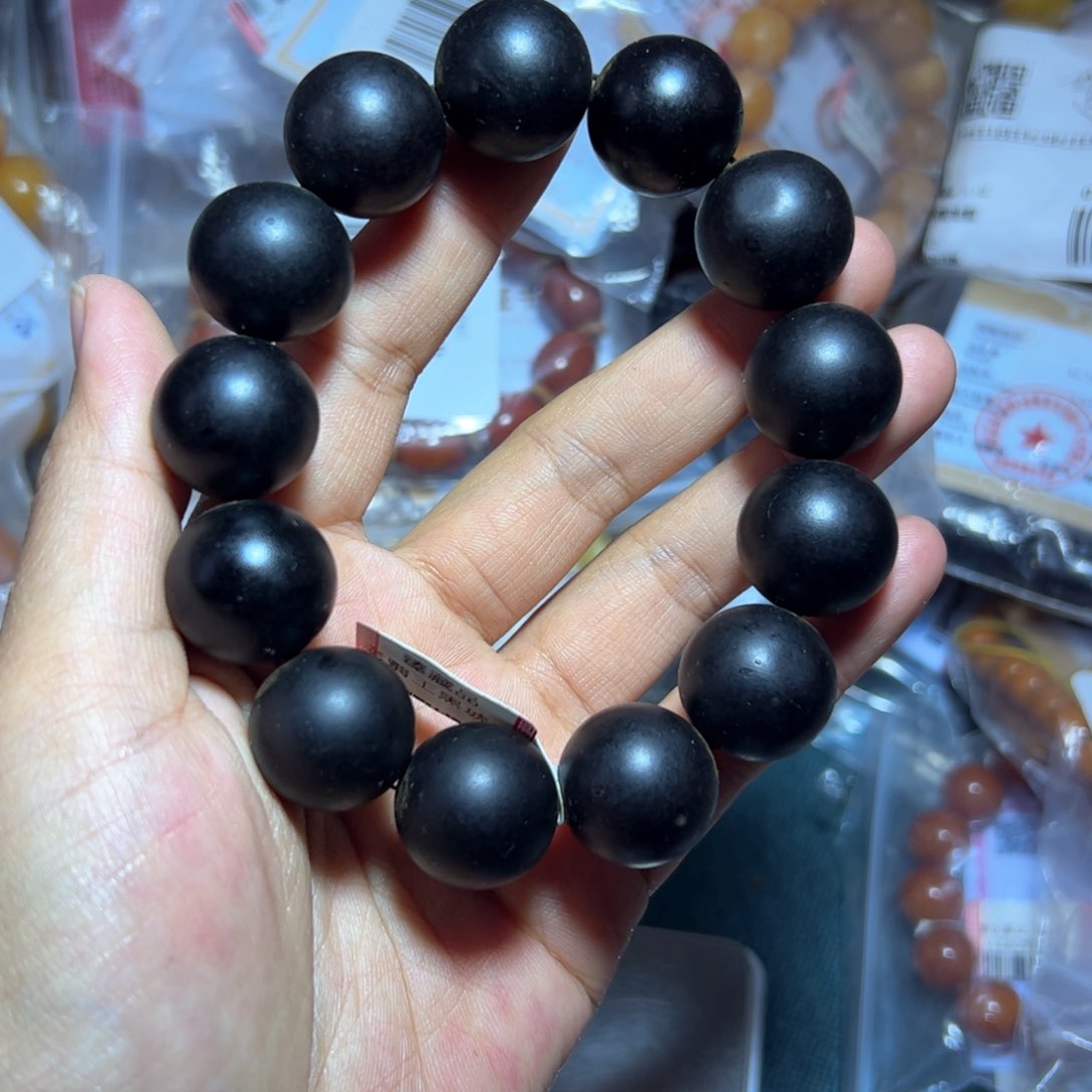 琥珀珠宝奇石未镶嵌477