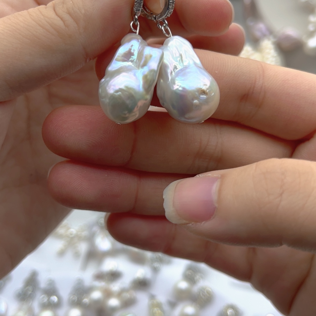 颈饰淡水珍珠未镶嵌