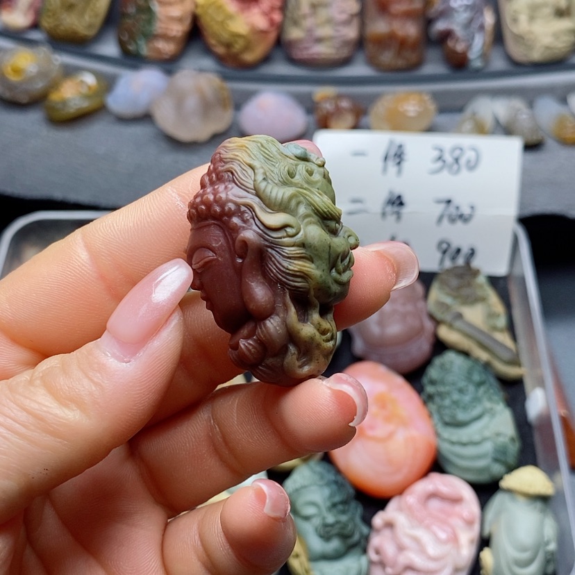【闪购商品】定制石英质玉吊坠未镶嵌