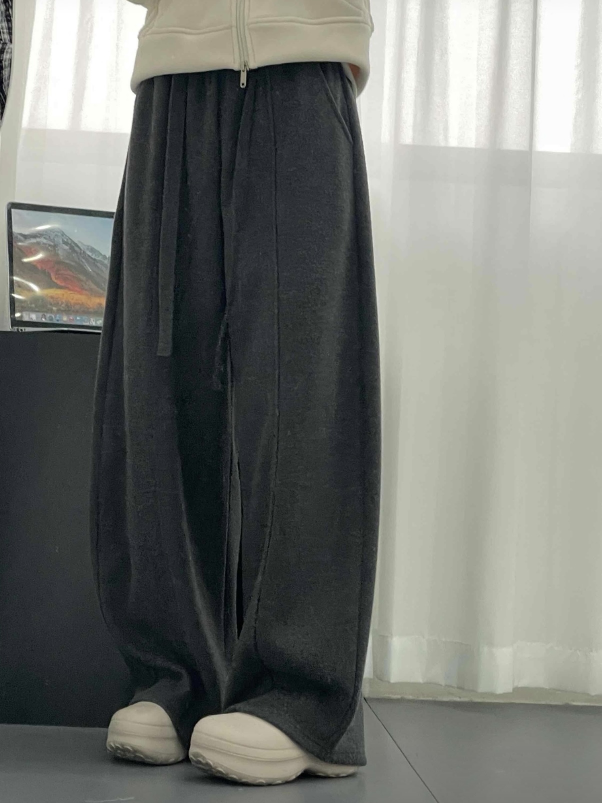 同款 黑灰色垂感毛呢阔腿裤女秋冬复古弯刀裤宽松加绒加厚休闲裤