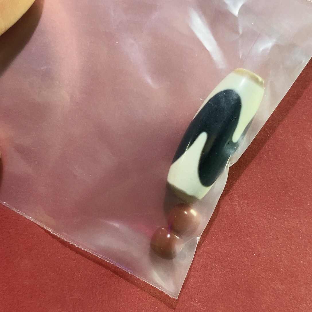 Y***N玛瑙/玉髓未镶嵌颈饰行运牙牙