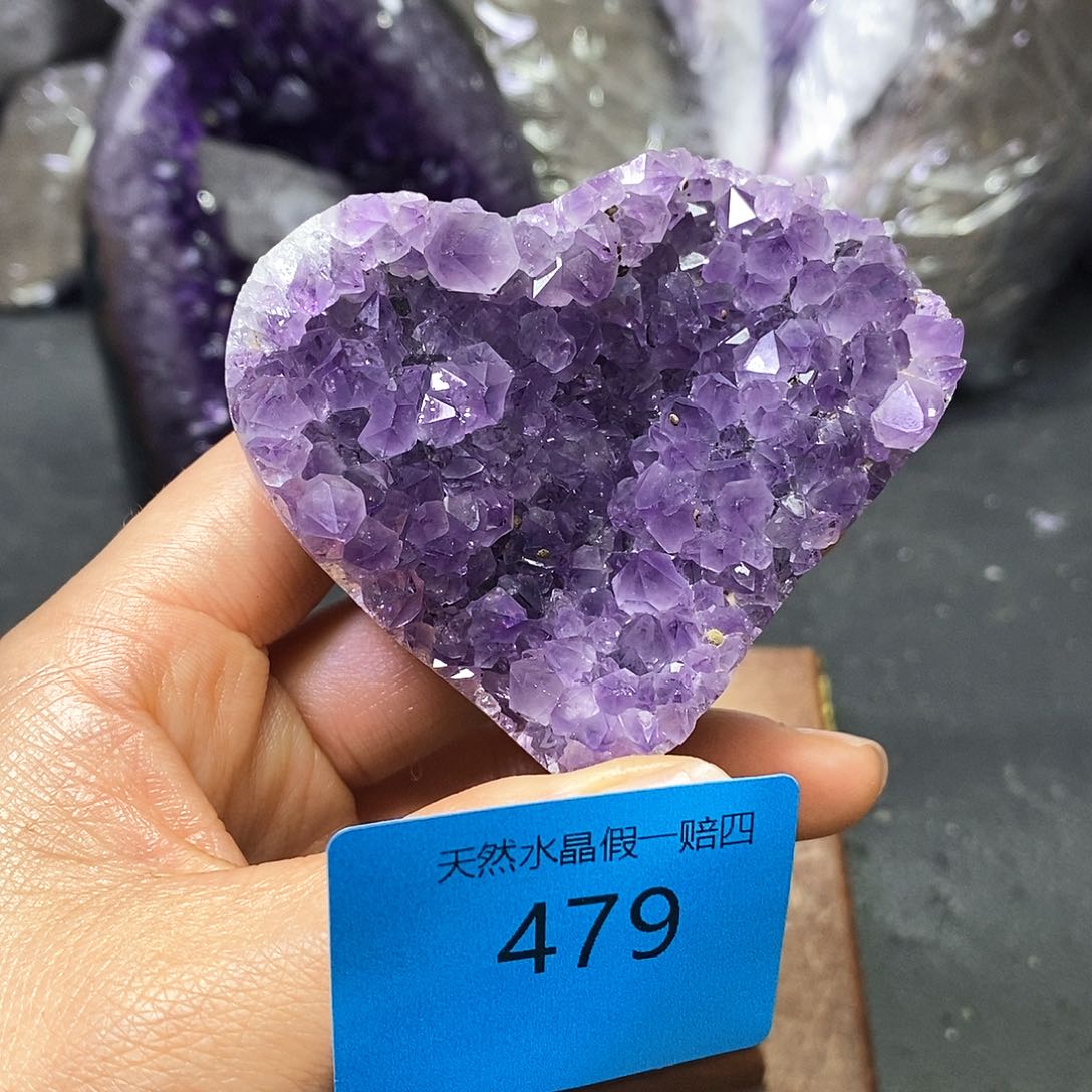 水晶大型摆件（非配饰）未镶嵌