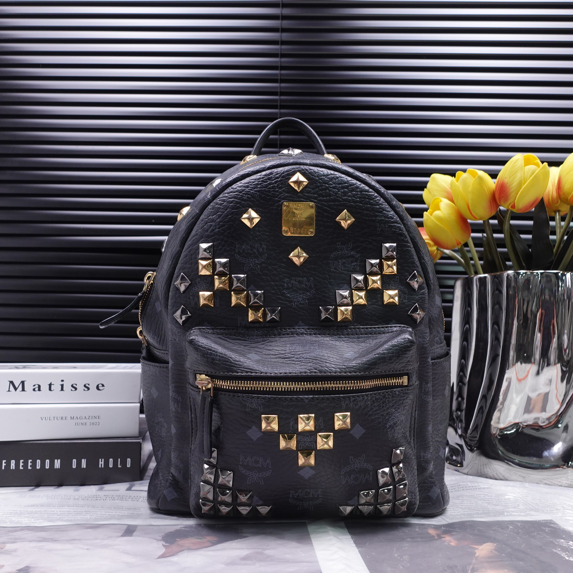 95新 MCM 双肩包/T10328266