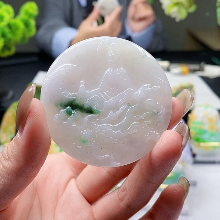 颈饰未镶嵌翡翠翡翠A货