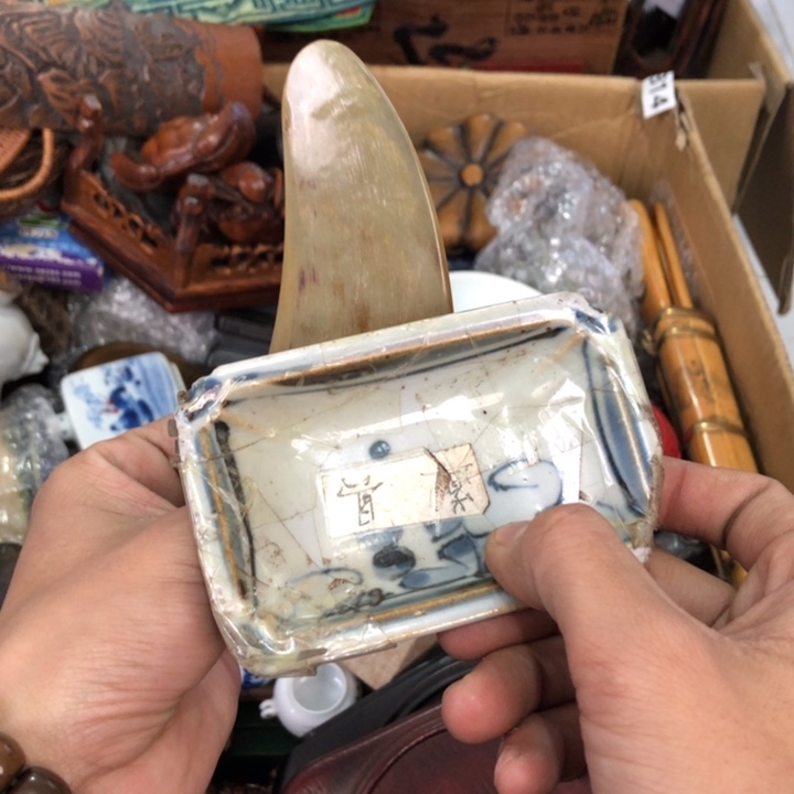 陶瓷孤品单件车里拍