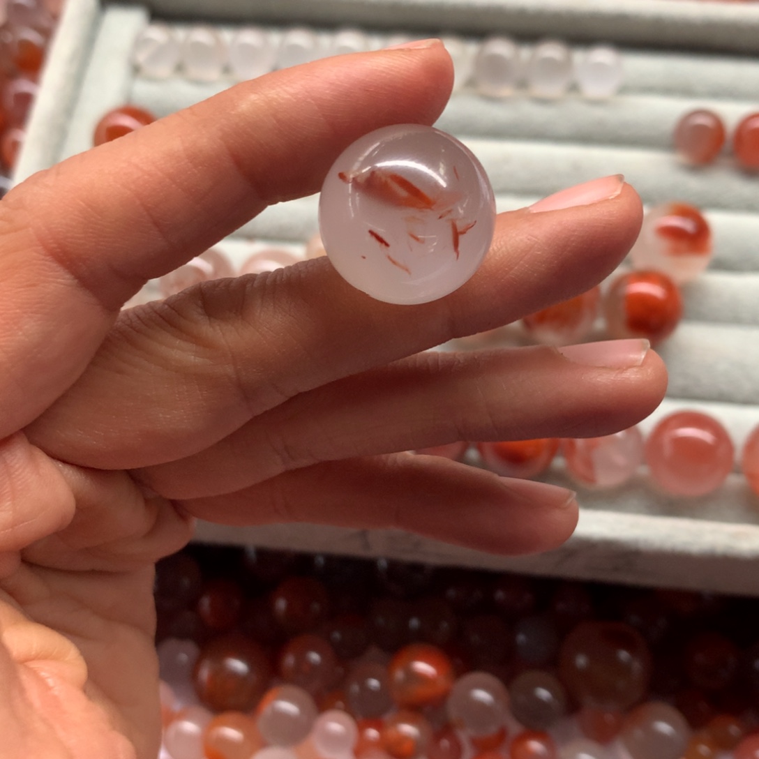 用***9南红玛瑙未镶嵌手链