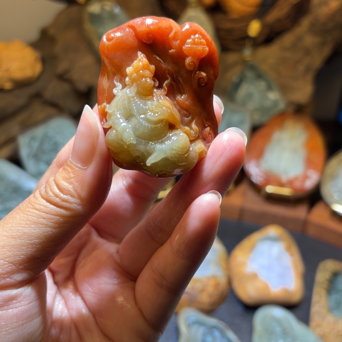 定制翡翠未镶嵌黄财神