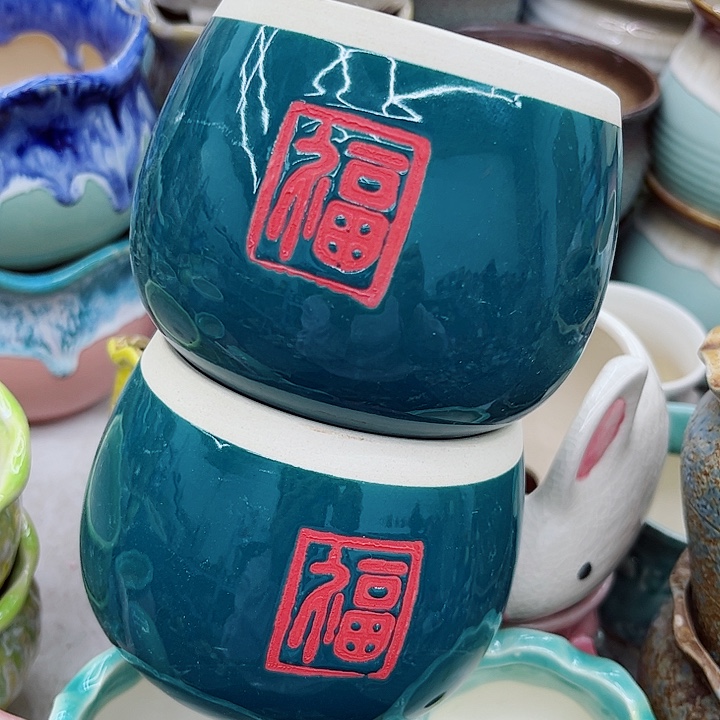 多肉绿陶瓷花盆9.9包邮，有孔