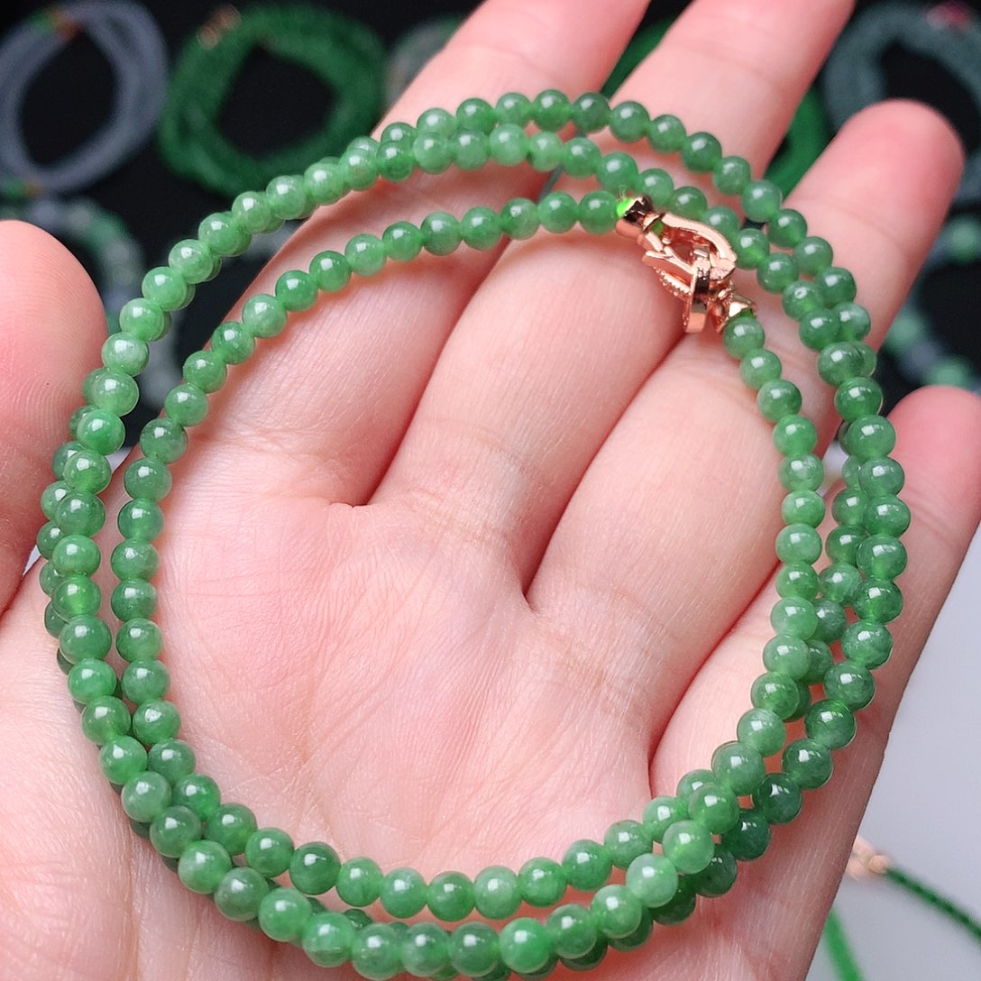 翡翠手链未镶嵌翡翠