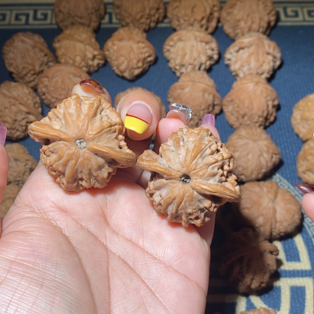 李***吊坠文玩核桃42尺全品大耳朵图图