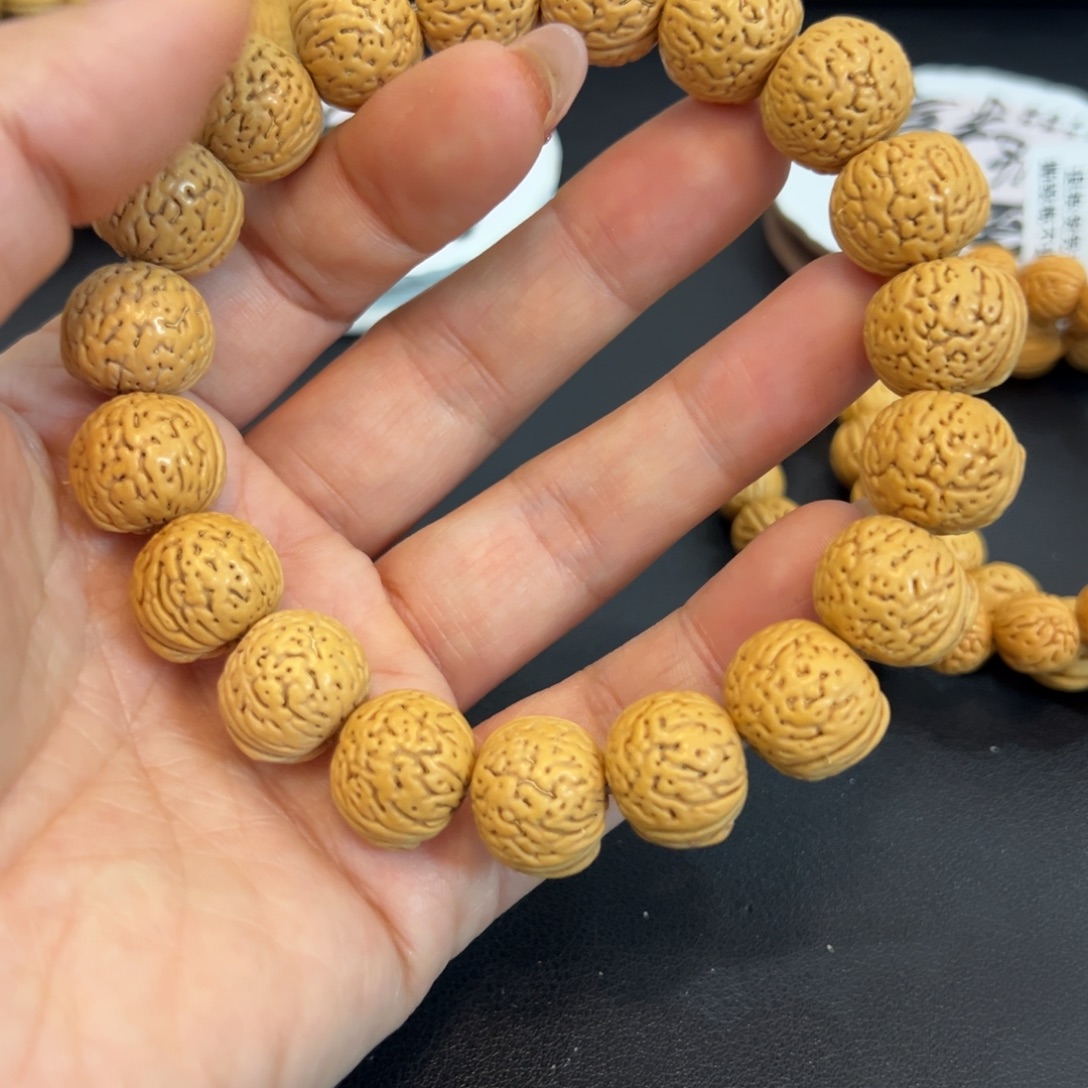 四***芽桃核吊坠一物一图精品南瓜