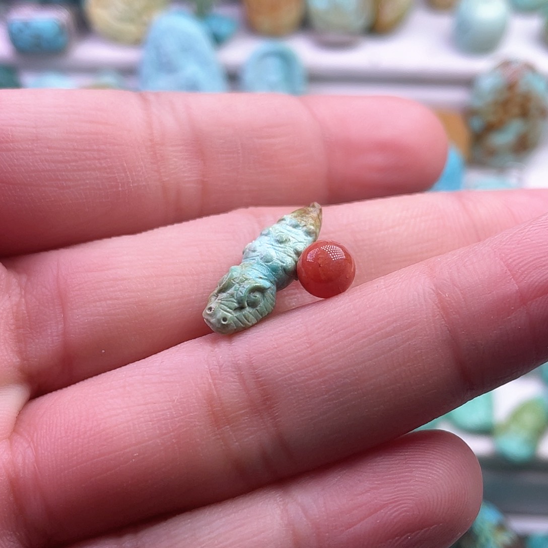 南红玛瑙颈饰未镶嵌