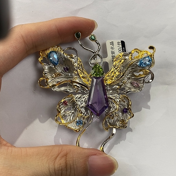 未镶嵌颈饰紫晶多人