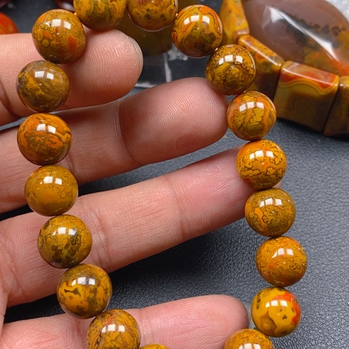 玛瑙/玉髓颈饰未镶嵌m***8